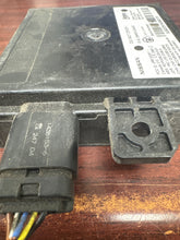 Load image into Gallery viewer, INFINITI QX60 REAR SIDE BLIND SPOT SENSOR MODULE PN: 284K0-3JA2C (P)