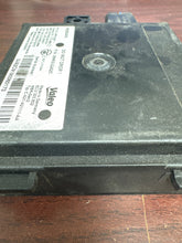 Load image into Gallery viewer, INFINITI QX60 REAR SIDE BLIND SPOT SENSOR MODULE PN: 284K0-3JA2C (P)
