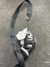 Load image into Gallery viewer, 2009-2014 MAZDA 5 FRONT PASSENGER SEATBELT RETRACTOR (RH) (P)
