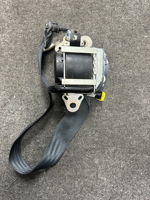 2014-2017 NISSAN JUKE FRONT RIGHT PASSENGER SEATBELT (RH) (P)