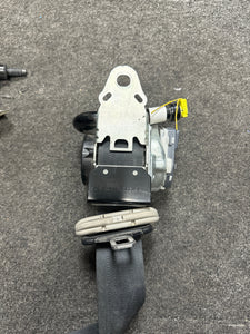 2014-2017 NISSAN JUKE FRONT RIGHT PASSENGER SEATBELT (RH) (P)