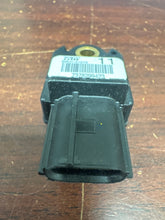 Load image into Gallery viewer, TOYOTA COROLLA MATRIX CRASH IMPACT SENSOR PN: 89831-01010 (P)