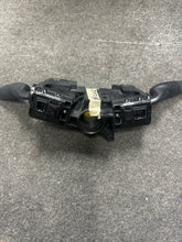 Load image into Gallery viewer, 2006-2011 HONDA CIVIC EX TURN SIGNAL WINDSHIELD WIPER LIGHT COLUMN STALK SWITCH (P)