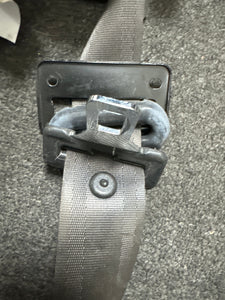 2000-2003 JAGUAR XJ8 RIGHT PASSENGER SEATBELT W/PRETENSIONER (GRAY) (RH) (P)