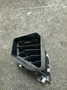2020-2023 KIA SELTOS LEFT FRONT DASH BOARD A/C AIR VENT (LH) (P)