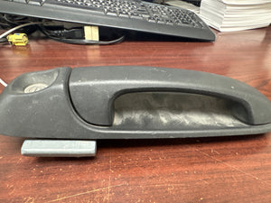2002-2009  DODGE RAM DRIVER SIDE FRONT EXTERIOR DOOR HANDLE (LH) (P)