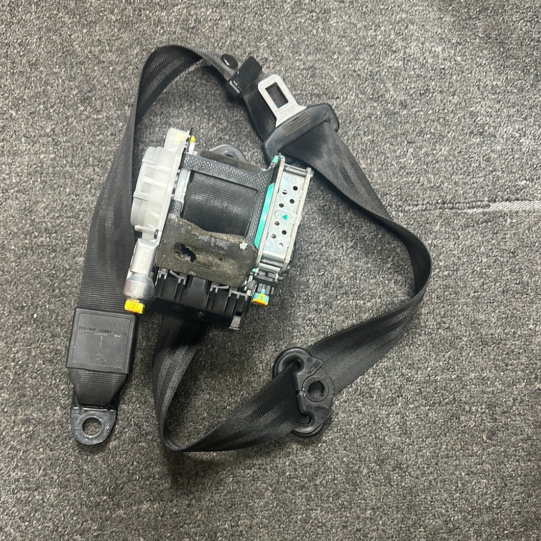 2008-2016 AUDI A5 FRONT PASSENGER SEATBELT 2DR (RH)(P)