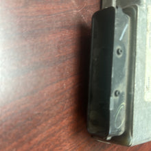 Load image into Gallery viewer, CHEVROLET IMPALA AIRBAG CONTROL MODULE P/N 25927274 (P)