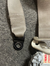 Load image into Gallery viewer, 2011-2014 DODGE AVENGER FRONT PASSENGER SEATBELT (RH) PN: 6050314-00A (P)