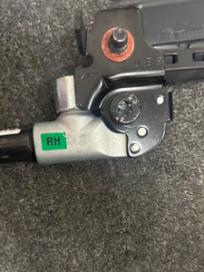 2012-2017 KIA RIO FRONT RIGHT PASSENGER  SEATBELT W/PRETENSIONER (RH) (P)