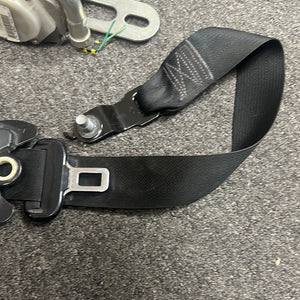2011 JEEP GRAND CHEROKEE FRONT DRIVER SEATBELT (LH) (P)