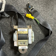 Load image into Gallery viewer, 2003-2005 DODGE RAM 1500 2500 3500 FRONT RIGHT PASSENGER SEATBELT (RH) (P)