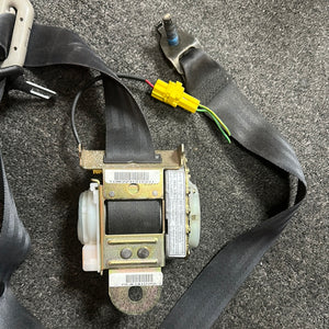 2003-2005 DODGE RAM 1500 2500 3500 FRONT RIGHT PASSENGER SEATBELT (RH) (P)