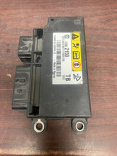 Load image into Gallery viewer, CHEVY CAMARO AIRBAG CONTROL MODULE PN:13582150 (P)
