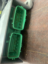 Load image into Gallery viewer, KIA SORENTO AIRBAG CONTROL MODULE P/N 95910C6000 (P)