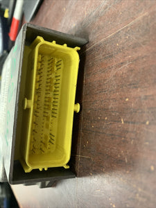 VOLKSWAGEN PASSAT AIRBAG CONTROL MODULE P/N 5C0959655 (P)