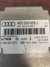 Load image into Gallery viewer, Audi A8 AIRBAG CONTROL MODULE P/N 4E0959655J (P)