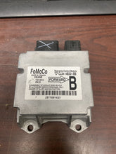 Load image into Gallery viewer, FORD F150 AIRBAG CONTROL MODULE P/N CL3414B321BB (P)