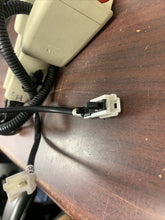 Load image into Gallery viewer, 2014-2018 INFINITI Q50 FRONT DRIVER &amp; PASSENGER BUCKLE (P)