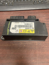 Load image into Gallery viewer, CADILLAC CTS, STS AIRBAG CONTROL MODULE PN: 13580450 (P)