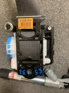 2014-2019 KIA SOUL PASSENGER FRONT SEATBELT (RH) W/PRE-TENSIONER (P)