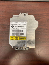 Load image into Gallery viewer, BMW 3 SERIES AIRBAG CONTROL MODULE P/N 6577918990501 (P)