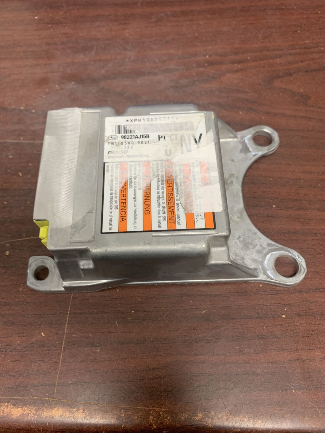 SUBARU LEGACY AIRBAG CONTROL MODULE PN: 98221AJ15B (P)