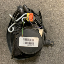 Load image into Gallery viewer, 2012 FORD FOCUS HATCHBACK SEDAN FRONT DRIVER SEAT-BELT (P)
