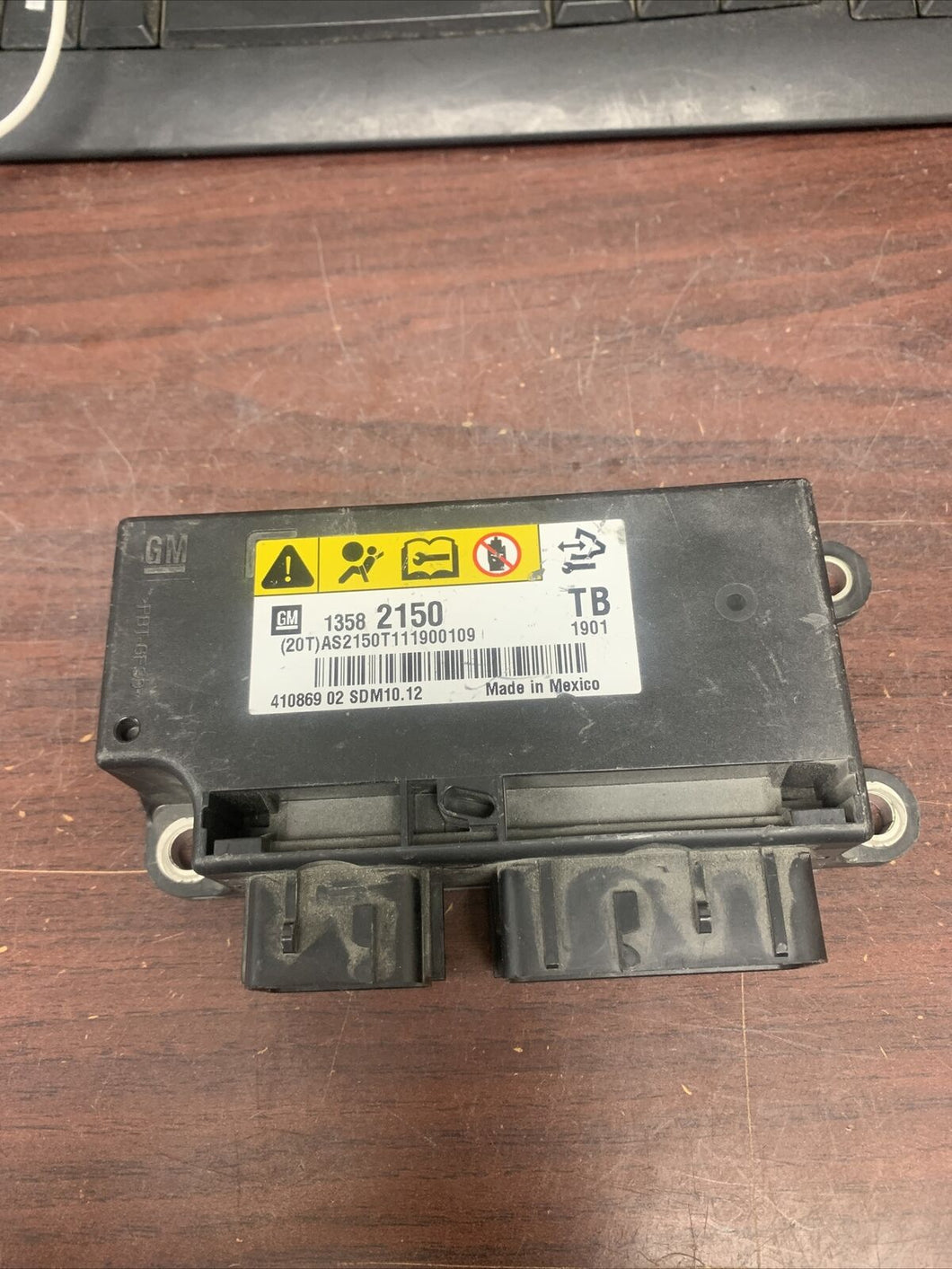 CHEVY CAMARO AIRBAG CONTROL MODULE PN:13582150 (P)