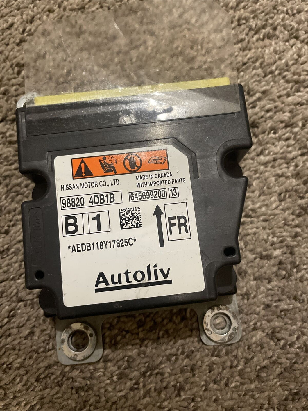 Nissan Maxima AIRBAG Control Module P/N 988204DB1B (P)
