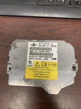 Load image into Gallery viewer, MINI COOPER CLUBMAN, R56, &amp; R55 AIRBAG CONTROL MODULE P/N 6577345177901 (P)