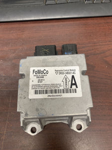 FORD MUSTANG AIRBAG CONTROL MODULE P/N DR3314B321AC (P)