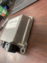 Load image into Gallery viewer, FORD FOCUS AIRBAG CONTROL MODULE P/N 9S4314B321CC (P)