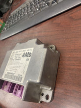 Load image into Gallery viewer, KIA SOUL AIRBAG CONTROL MODULE P/N 959102K051 (P)