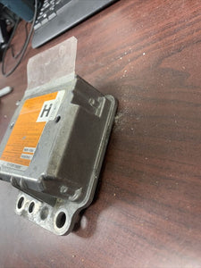 NISSAN CUBE AIRBAG CONTROL MODULE P/N 988201FC0A (P)