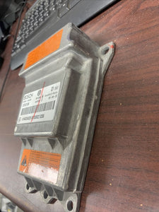 MERCEDES-BENZ R-CLASS AIRBAG CONTROL MODULE PN: 0285001894 (P)