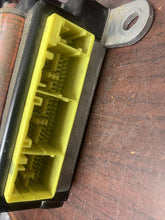 Load image into Gallery viewer, NISSAN ROGUE AIRBAG CONTROL MODULE P/N 988207FH0A (P)