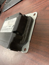 Load image into Gallery viewer, DODGE RAM 1500 AIRBAG CONTROL MODULE P/N 68085881AC (P)