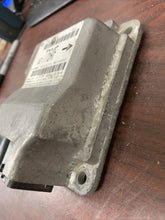 Load image into Gallery viewer, CHRYSLER PT CRUISER AIRBAG CONTROL MODULE P/N 04671776AF (P)
