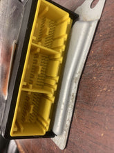 Load image into Gallery viewer, NISSAN VERSA AIRBAG CONTROL MODULE P/N 988205EE0A (P)