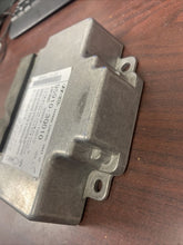 Load image into Gallery viewer, HYUNDAI SONATA AIRBAG CONTROL MODULE P/N 95910-3Q010 (P)