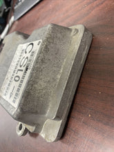 Load image into Gallery viewer, CHRYSLER PACIFICA AIRBAG CONTROL MODULE P/N 04686958AB (P)