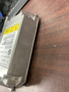 BMW 3 SERIES AIRBAG CONTROL MODULE P/N 6577916605701 (P)