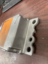Load image into Gallery viewer, NISSAN 350Z AIRBAG CONTROL MODULE P/N 28556CD000 (P)