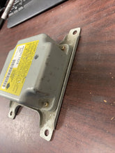 Load image into Gallery viewer, ECLIPSE SEBRING AIRBAG CONTROL MODULE P/N MR530103DP (P)