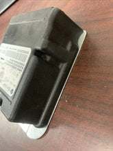 Load image into Gallery viewer, DODGE RAM 1500 AIRBAG CONTROL MODULE P/N 68085881AC (P)