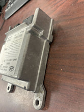 Load image into Gallery viewer, HYUNDAI GENESIS AIRBAG CONTROL MODULE PN: 95910-2M260 (P)