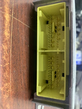 Load image into Gallery viewer, HONDA ODYSSEY AIRBAG CONTROL MODULE P/N 77960-TK8-A110-M1 (P)