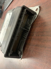 Load image into Gallery viewer, DODGE RAM 1500 AIRBAG CONTROL MODULE P/N 68085881AC (P)