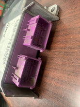 Load image into Gallery viewer, KIA SOUL AIRBAG CONTROL MODULE P/N 959102K051 (P)